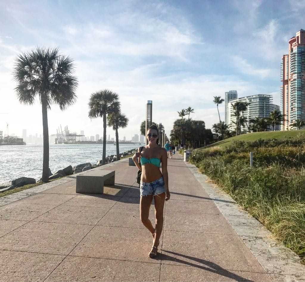 Match_making11's tweet image. Maria1103 - Marina del Rey, CA, USA - MillionaireMatch - 28

About me
I’m easy going and like adventure.Enjoy to do yoga,hiking, traveling.
About my match / friend
Looking for classy men with whom we’ll have good connection,chemistry, fun.

Find me at buff.ly/2FUymhc