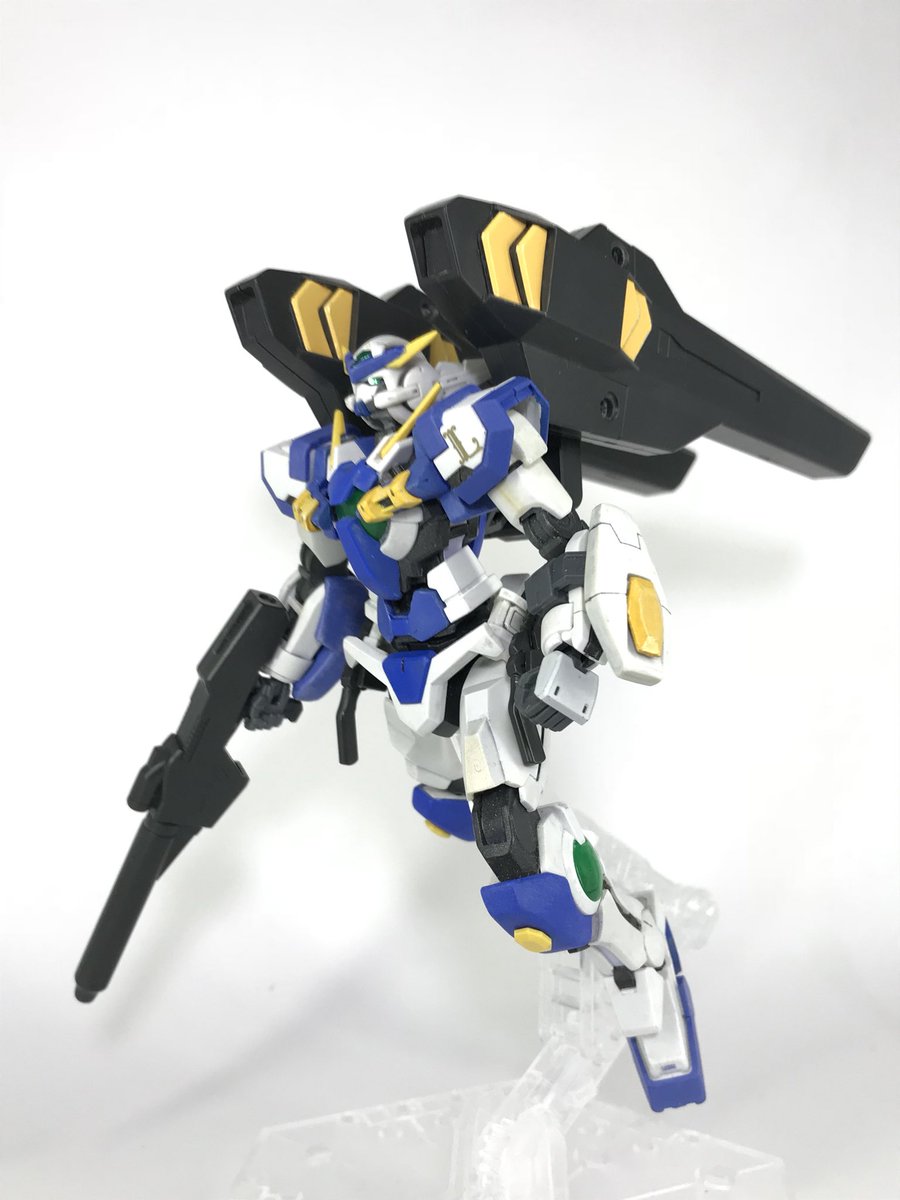 Lのガンプラビルダー リアル多忙で低浮上 アストレアl アメイジングb B アストレアlにawbを装備した形態の一つ バックパックに回転機構が搭載され 基部を180度回転させることで 機動力に優れたブースターモードと 射撃能力に優れたバレットモードの