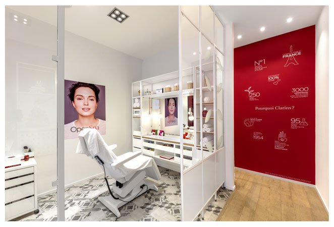 LEventail_BE's tweet photo. #Beauté : le premier #openspa @ClarinsFR en #Belgique vient d'ouvrir ses portes. Pour vous expliquer comment ça fonctionne, on n'a pas resisté à la tentation de l'essayer pour vous !
https://t.co/6vwFUEIoe1 https://t.co/2fSBEAMce9