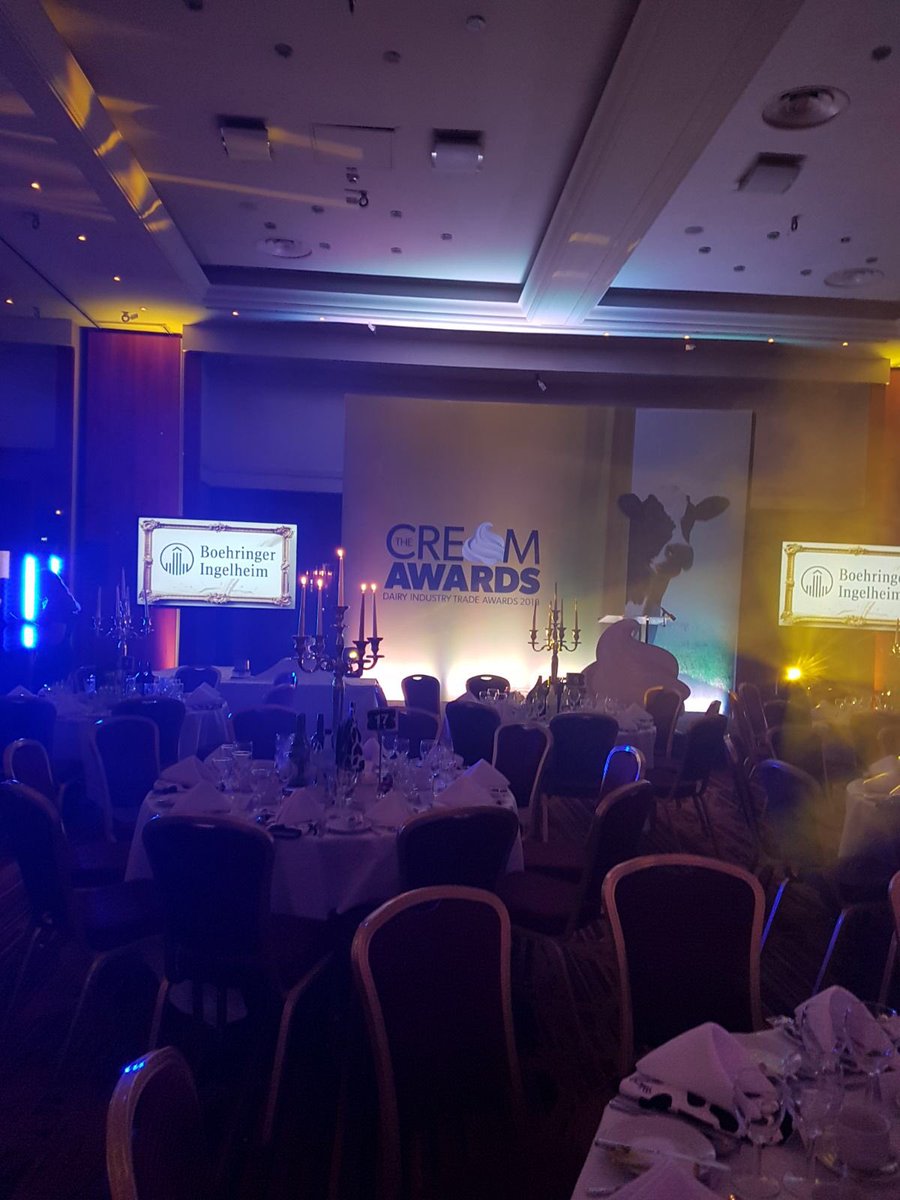 BuitelaarAg's tweet photo. It was a pleasure to host the winner (Kenton Bennett from Perry Farm, Dorset) &amp; the runner up (John Baggs from Worgret Manor Farm, Dorset) of the Health &amp; Welfare award @dairyawards last night. The whole evening was a great credit to #BritishDairying &amp; the industry as a whole. https://t.co/KVMyMkepTl
