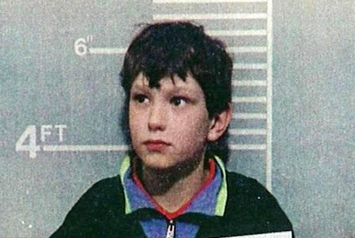 LBC's tweet photo. The father of James Bulger, murdered by John Venables, has called for his killer to be unmasked; should Venables retain his anonymity? https://t.co/dPVuclGzsC