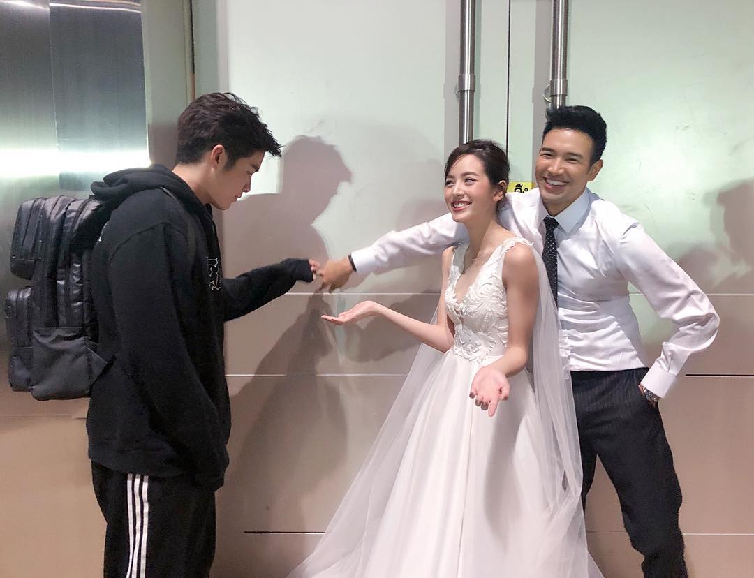 ช่วง...ทวงคืนนางเอก 😂😂😂 #ท่านกงปัดมือชยุติทามมายย #นี่ขอกันดีๆ #เสน่ห์นางอาย 😅 Cr. donat_chocolate ❤️