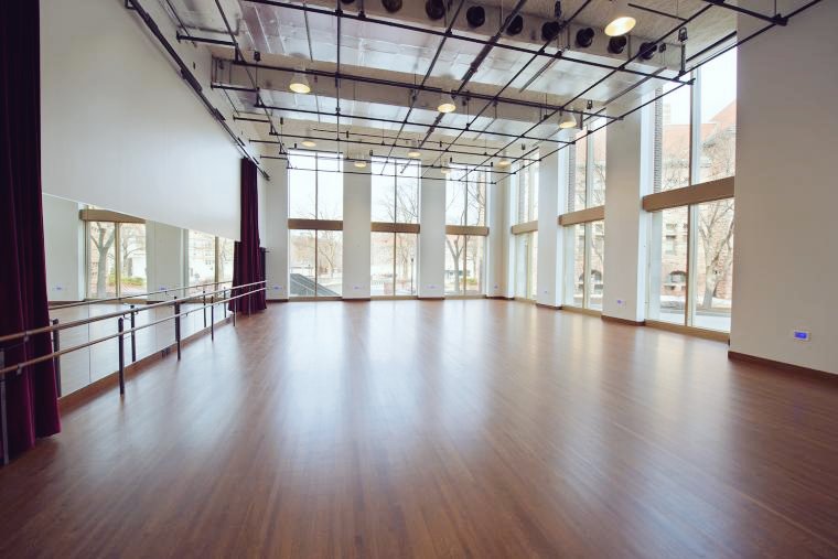 dis_younghoon's tweet photo. | #dailyplot
| @cna_jiyeon as partner
| thu, feb 8th, 2018
【 She looks perfect when dancing ... 】 https://t.co/k5xprdvJT2