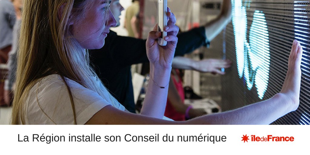 iledefrance's tweet photo. 🖲️ La Région a installé son Conseil du numérique ! En 2018, il travaillera sur le programme #SmartRegion, la #cybersécurité, l'intelligence artificielle #IA et la #formation au #numérique.

Retrouvez la liste de ses 31 membres ➡️ https://t.co/oeSE8UWOGW #tech https://t.co/BAhfGpZDSv