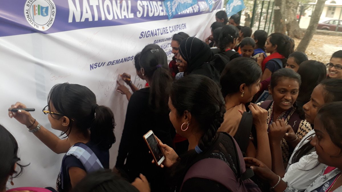 DeepakgowdaNsui's tweet photo. #NSUIBengaluru Organised a Signature camping demanding for #StudentsRightscommission and #StudentRightact for all universities, the campaign was held at various colleges across Bengaluru and a memorandum was submitted to the DC #Bengaluru
National Students' Union of India https://t.co/tAVj1hoTtF