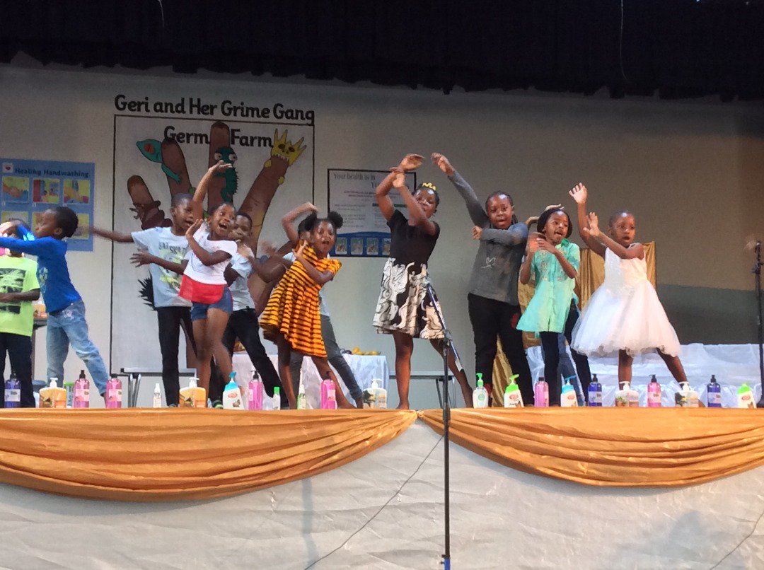 HeritageZW's tweet photo. #infantdepartment Year 2 #classplay "Geri &amp; Her Grime Gang" #handwashing @TheTapx @UNICEFZIMBABWE @PachikoroZW @UnileverWorld https://t.co/IROJ3QgxIE
