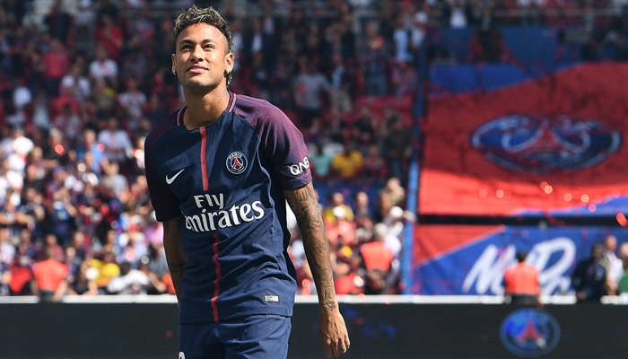 PaperbolaID's tweet photo. Xavi : Neymar Akan Menangkan Ballon d'Or - https://t.co/n6D03QD1jH https://t.co/l4RMKZnJ0G