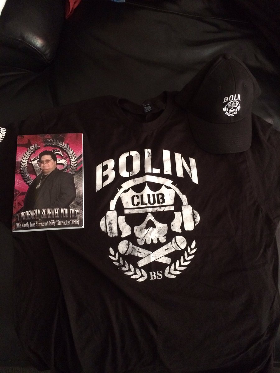 IamChrisDoyle's tweet photo. More #BolinClub Merch arrived today!! Thank you @StarMakerBolin and @TheMayadoodle for signing my Book!! 🎤🎥🎧⭐️ https://t.co/MWSpwk5G3r