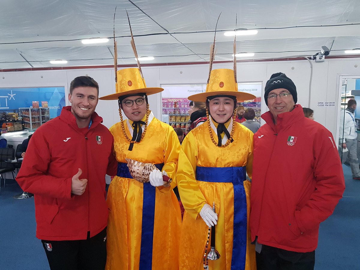 Taking photos with the natives! #southkorea