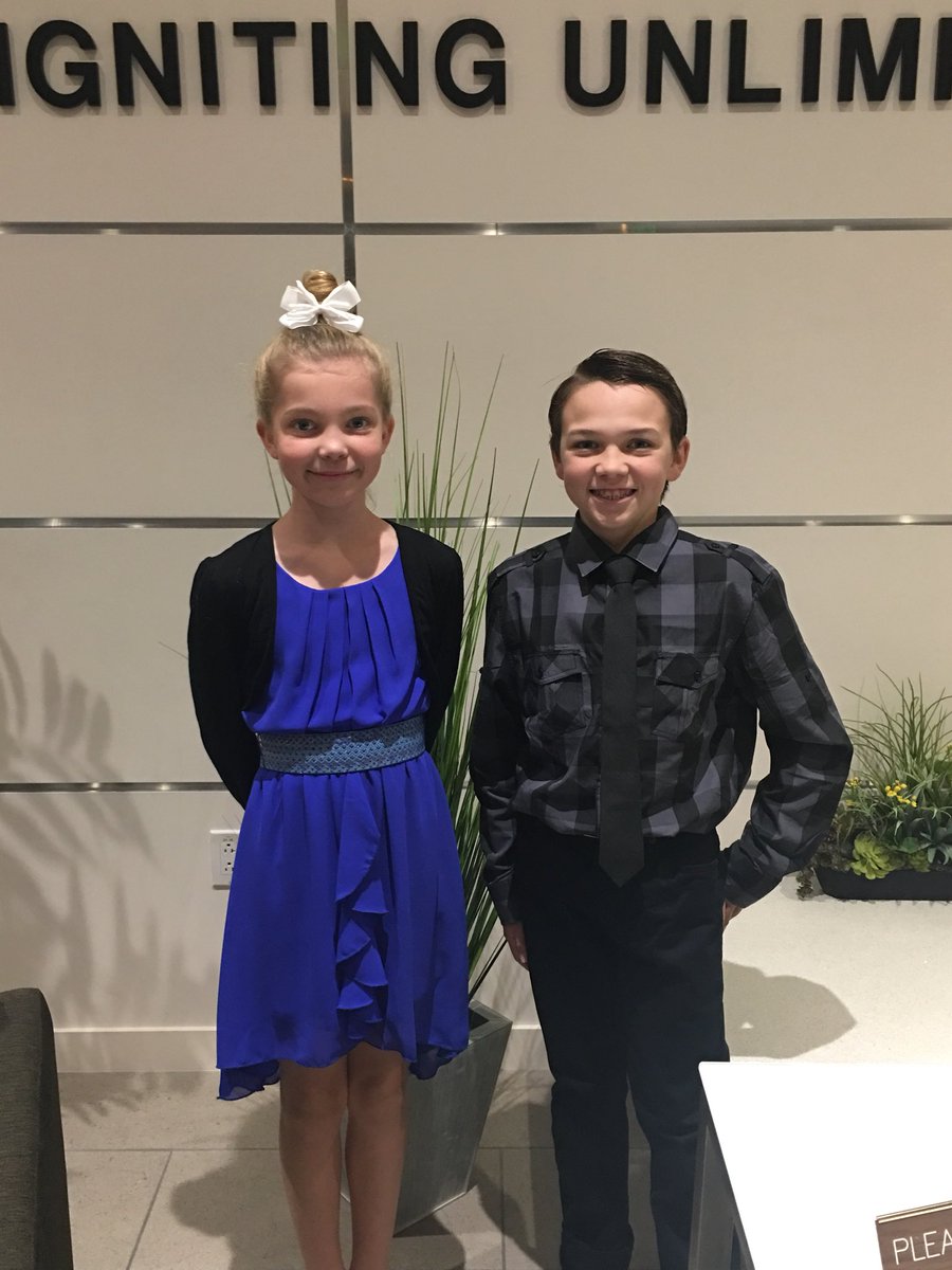 Rossmoorknights's tweet photo. Great night celebrating Rossmoor Elementary! Our Knights did outstanding #KnightPRIDE #TeamLosAl https://t.co/ZJRkbaZk2X