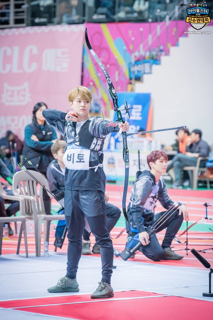 BeattoOnlyBITTO's tweet photo. 아육대 공식업 양궁🎯🎯

https://t.co/dO1QDAbUNF

#업텐션 #UP10TION #비토 #BITTO #ビト #아육대 @UP10TION https://t.co/cQ8H2WdxpC