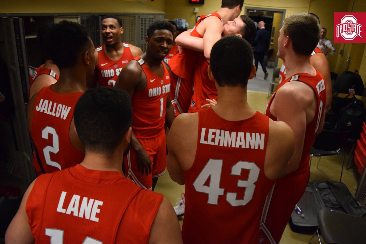 OhioStateHoops's tweet photo. That B1G first-place feeling 😏
#GoBucks https://t.co/CtA5HpiY9P