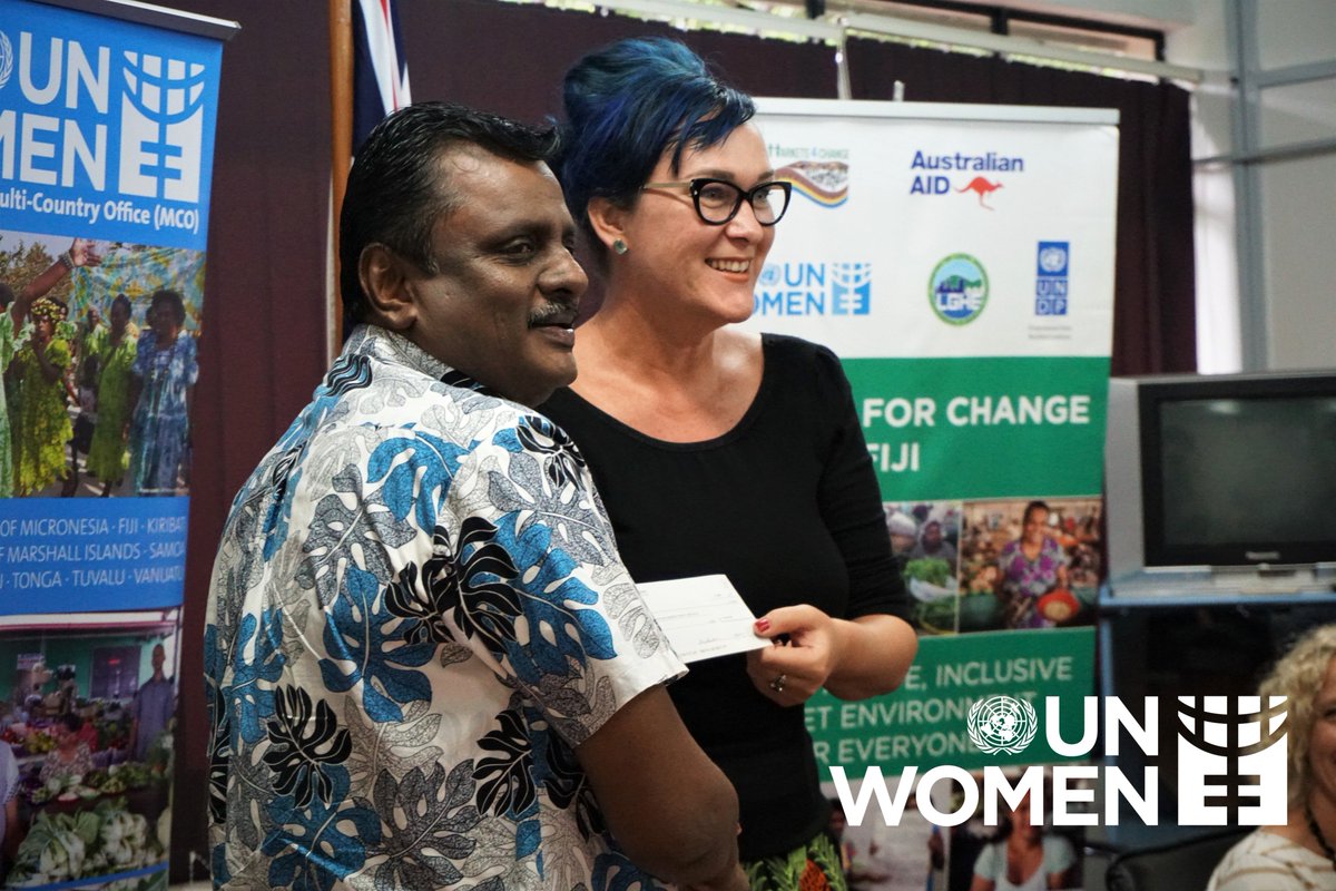 unwomenpacific's tweet photo. .@UN_Women through #MarketsForChange handing over >$FJD1 million to @FijiGovernment, funding new accommodation centres for #rural #women #market #vendors in #Namaka and #Nausori marketplaces https://t.co/wbKmv2ChpC