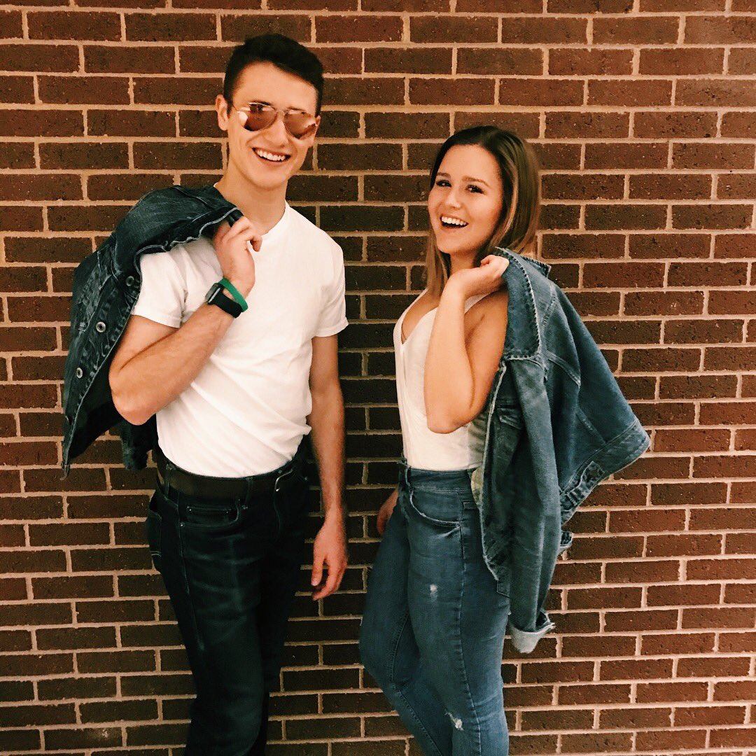 gracieschram's tweet photo. When your boyfriend lives in Sweden so you bring your fake brother to the date party! Thx @matt_seck for a great time! #fakesiblings #friendssincefirstgrade #deckedindenim👖👖👖 https://t.co/x42qsei3zC