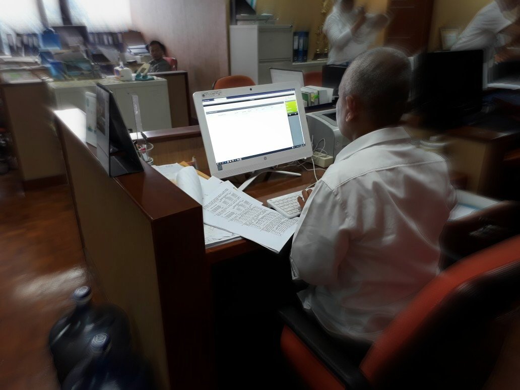 DitjenPHL's tweet photo. Untuk Sob-sobku yang sedang Fokus mencari jalan penyelesaian permasalahan SIPUHH dan Penertiban Peredaran Hasil Hutan serta PNBP. Semangatt sobat..๐ช
- KEEP FOCUS ๐ง -
@KementerianLHK
#SIPUHH #SIPNBP #activity #focus https://t.co/HltZkQ6W92