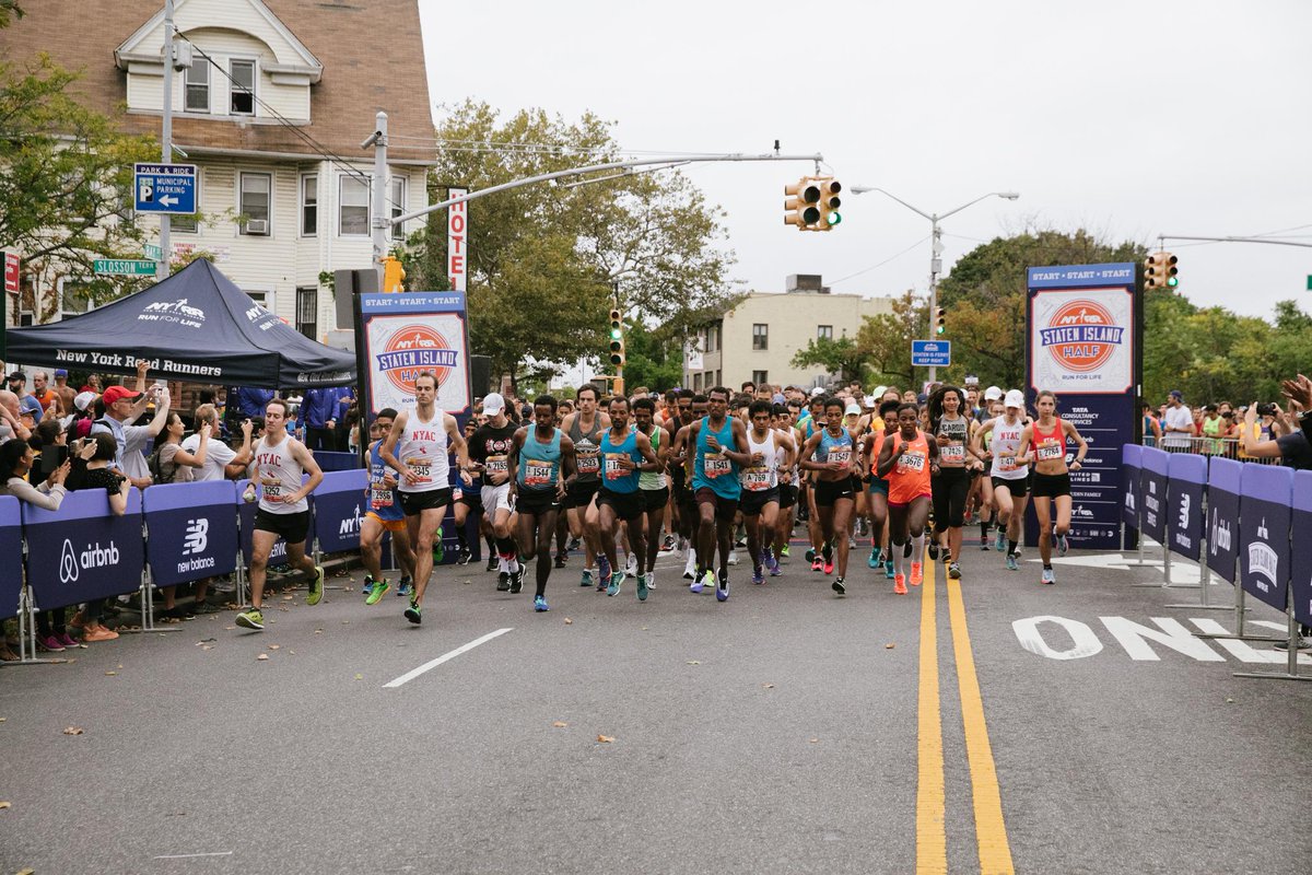 nyrr's tweet photo. Registration for the #NYRRQueens10K, #NBBronx10M, and #StatenIslandHalf are opening today at noon at https://t.co/Drvo5QTltn. 
Become a member to save on your race fee, and start getting excited about race day! 
Who is going for the #5BoroSeries? https://t.co/wudRvs5Ji0