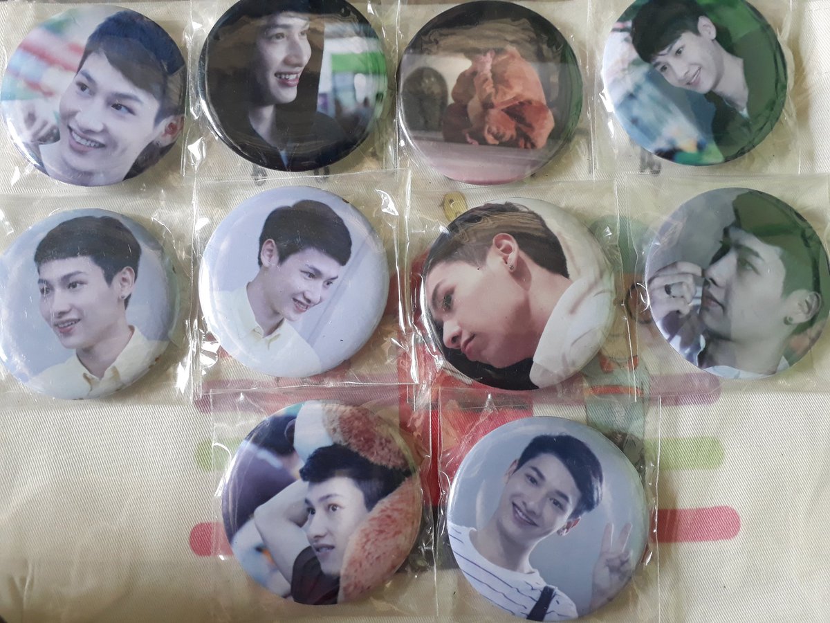 GunofficialTH's tweet photo. แจกทั้งหมดนี้เลยยยยยยยยยยยยยยจ้าสุ่มจากรีนะคะ รีวนไปปปปปป 🎁🎁🎁😜😜😜#GunATp #กันอรรถพันธ์น่ารักกว่าที่คิด https://t.co/jUiZBBIAu4