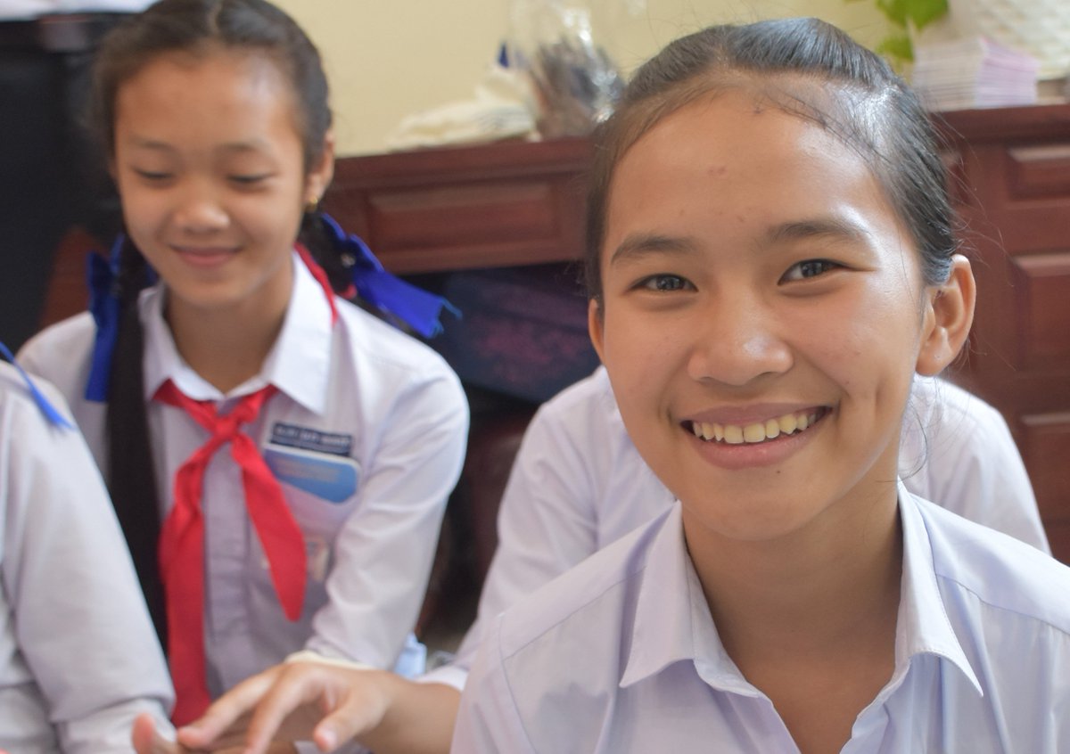 UNinLaoPDR's tweet photo. #ThrowbackThursday! Remember our #OpenUNHouse, when we invited 150 kids from Vientiane #Laos? If you weren't there, don’t worry: Nidnapha will walk you through the UN House! Have a look at our photo story and find out what she experienced: https://t.co/sdWwREKziH #IAmDevelopment https://t.co/X0jpnhaOJO