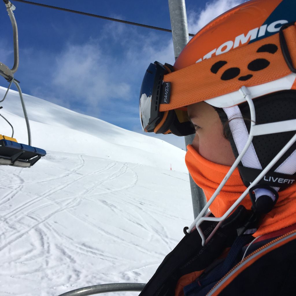 Daisidaniels's tweet photo. Big thanks to @PandaOptics for my amazing new goggles! I love them 😍⛷Thank you
#pandaoptics
#ski
#skigoggles
#TheBest
#lovethem
#skiracer https://t.co/CJx826N5V3