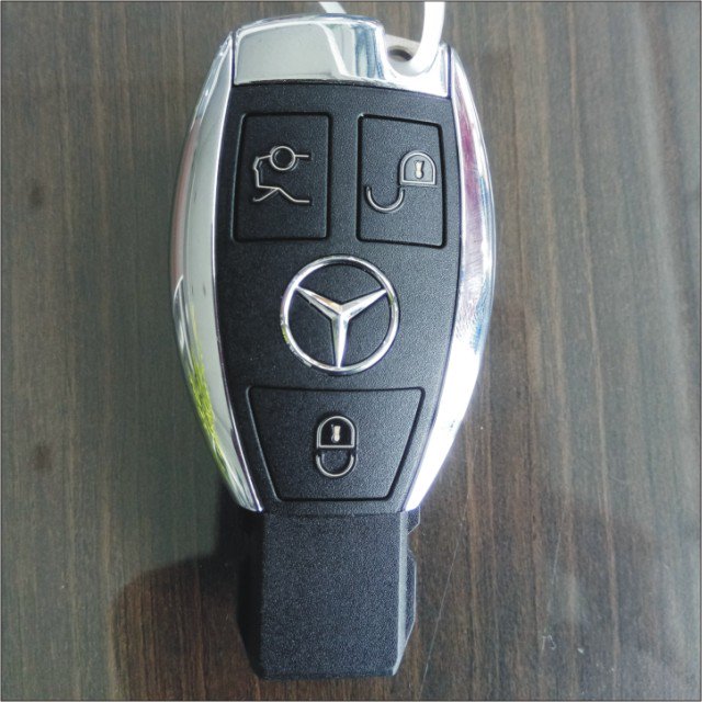 hartono_raya's tweet photo. Kunjungi dealer kami untuk melihat langsung Mercedes Benz C 200 with AMG Line dan dapatkan penawaran harga terbaik dari kami
#mercedes #cclass #c200amg #mercedesbenzid #cars #lovemercedesbenz #mercedesclub #exclusivecar #mercygram #benzgram #mercedesbenzgrowup #hartonorayamotor https://t.co/QKP25ACw07