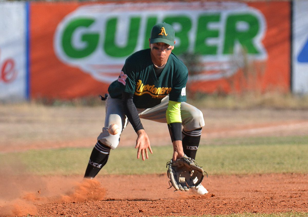 TorneoGuiber's tweet photo. La gran final sigue, nos vemos en el estadio #CarranzaLimon de Guasave este sábado en punto d la 1:30 pm El Fuerte Vs Guasave #TorneoGuiber https://t.co/bny0gLljEj