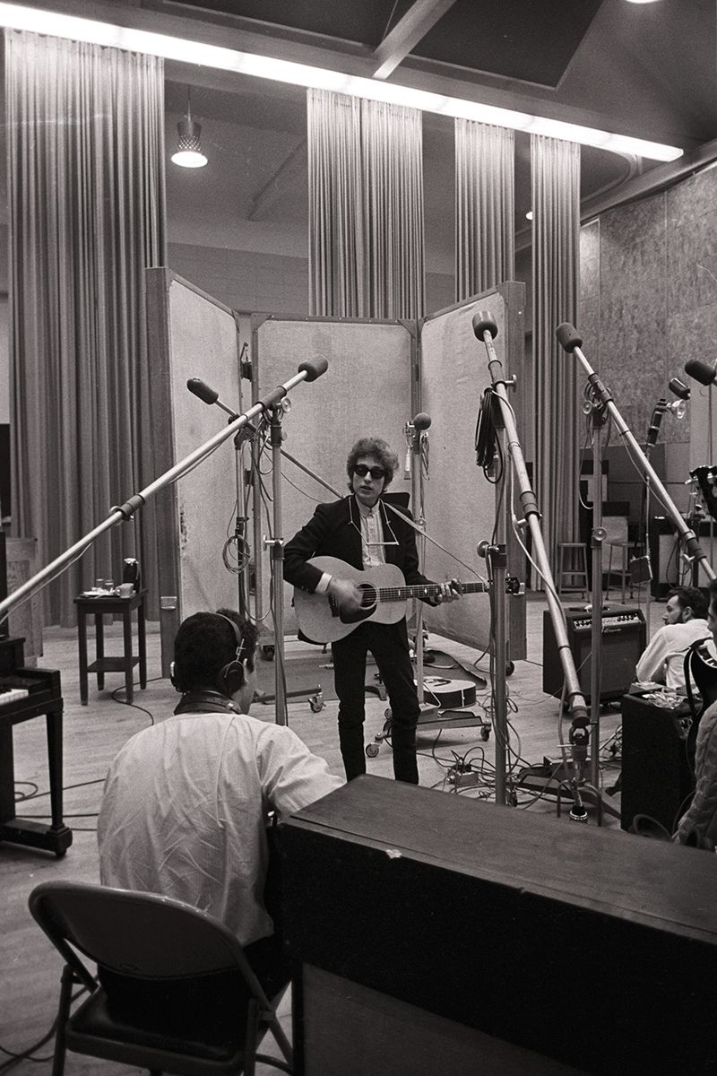 utulsa's tweet photo. TU is bringing Bob Dylan to the classroom! This new institute is fully devoted to studying all things Bob Dylan: his work, his life and his legacy. #utulsa #BobDylan
https://t.co/WcmMwlrz3d https://t.co/nvV1o5lhQP