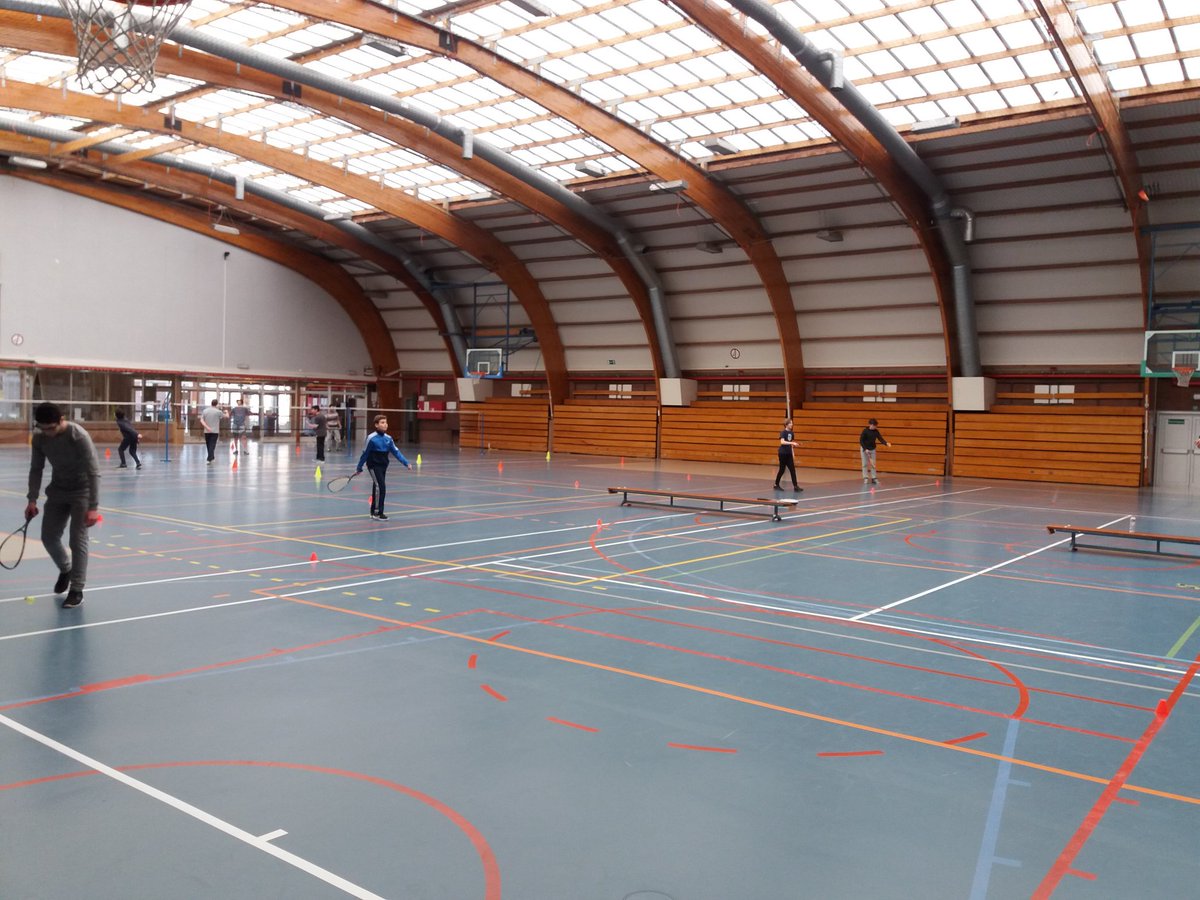 Sam0Janssens's tweet photo. #creativitylabs #sportersbelevenmeer #okanklas @sportZaventem #padel #speedminton #badminton @SportVlaanderen https://t.co/mstNgaQlIK