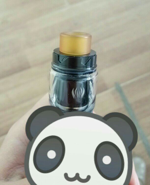 Have you tried lemon mix with toothpaste e-liquid?
I am trying😑🤢
You can have a try, absolutely unforgettable flavor😏
(for the mod is our manufacture new product, haven't launched, so I paste a panda instead of😂)