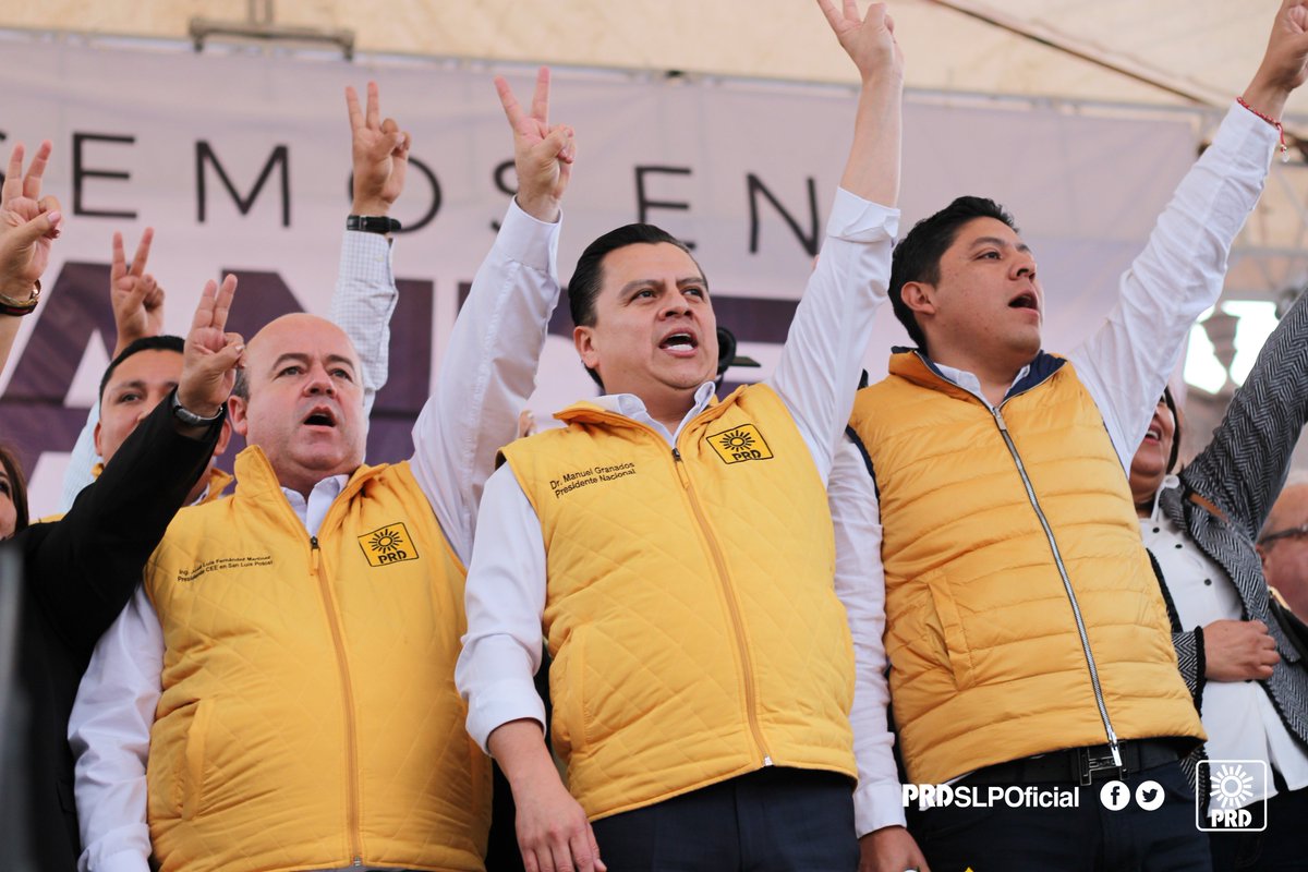 “PRD se convertirá en la primera fuerza política en San Luis Potosí”: <a href="/ManuelGranados_/">Manuel Granados Covarrubias</a>

#PRD #SLP #PensemosEnGrande <a href="/PRDMexico/">PRD</a> <a href="/adn_nacional/">ADN NACIONAL</a>
