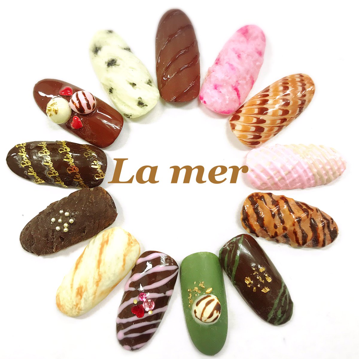 バレンタインやホワイトデーに甘〜いネイルはいかがでしょうか💅💓

#チョコネイル#バレンタインネイル

千葉市 若葉区 都賀駅東口徒歩2分
ネイルサロン Lamer
ご予約は043-235-4550まで⭐️