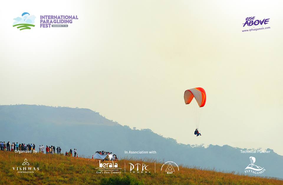 ipfvagamon's tweet photo. Vagamon skies are filled with colorful paragliding canopies now... IPF Vagamon,2017-18 has introduced a new adventure culture among many adventure enthusiasts. Flying pictures of few fellow adventurers of IPF Vagamon 2017-18. #ipfvagamon #paragliding #adventure #hillstation https://t.co/5FEe09Wcdq