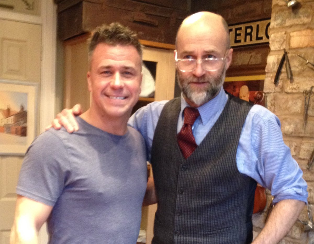 Craig Phillips in again for a haircut n shave..getting ready for his wedding tomorrow..Telling us stories about his mate Ricky Hatton..👊upsetting Mayweather ,and the time Iron Mike Tyson put Craig in a head lock..!