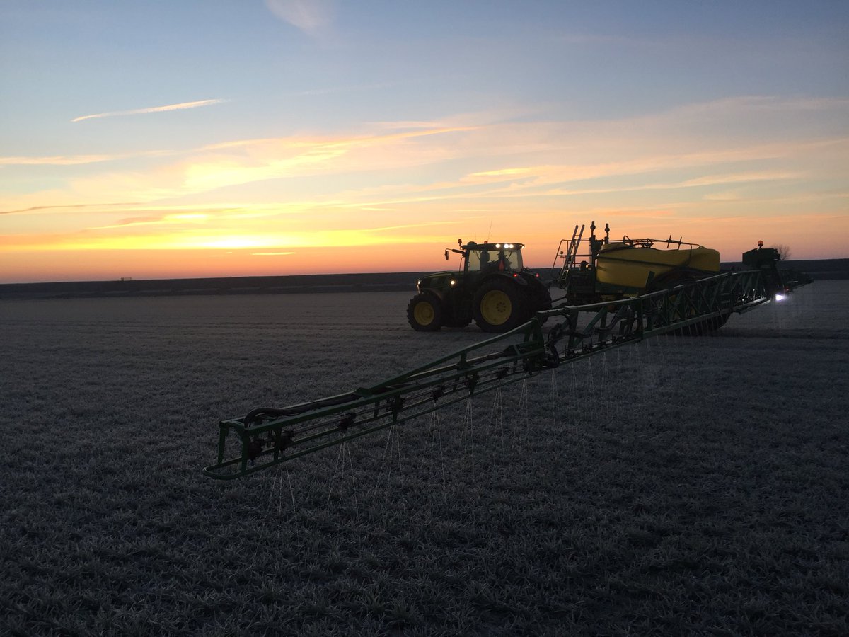 BpFarming's tweet photo. Prachtig weer bij het variabel toedienen van NTS 👌🏻 https://t.co/NA7Go72YMO