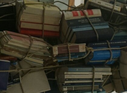 LaurganiQ's tweet image. A person should be like a bundle of knowledge.... #boardsearch