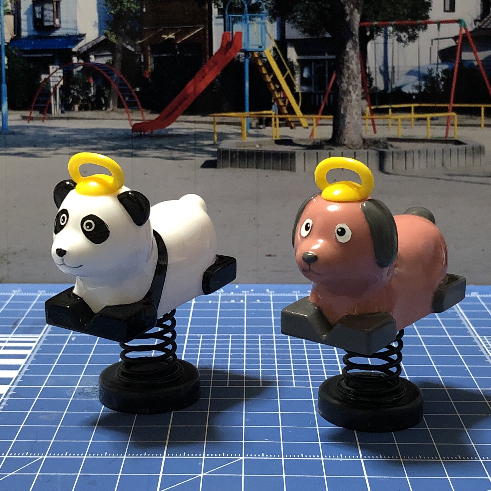 Kgマサユキ 減量成功 ワンフェス用 1 12スプリング遊具 完成しました こちらは組み立てキットになりますがカラーレジンとシールのおかげで部分塗装するだけで写真の様になります 1 12スプリング遊具 カラーレジン組み立てキット 価格 2500円 持ち込み
