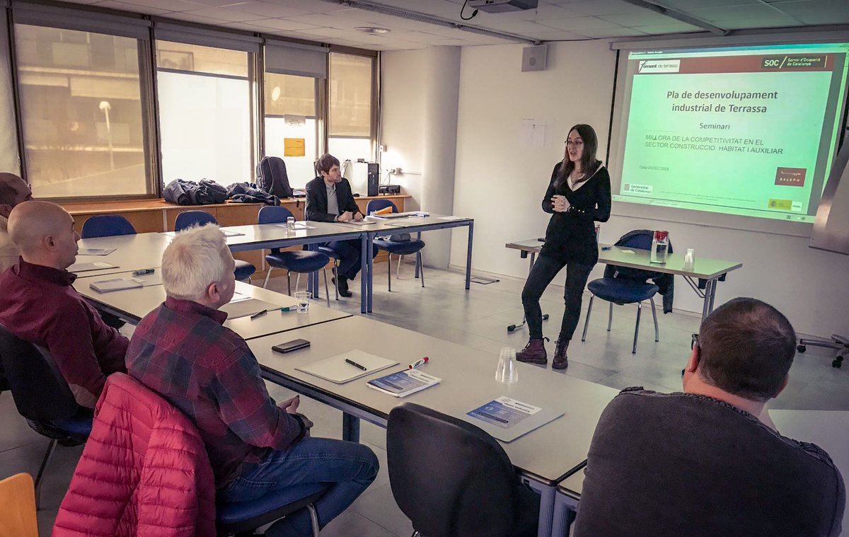 Bon dia!! Aquest matí en el marc del #PDIT fem trobada amb empreses del sector Hàbitat i Indústria Auxiliar i <a href="/AmEstratega/">Alexandra Masó</a> per consensuar accions per enfortir la #competitivitat del sector a #Terrassa <a href="/ajterrassa/">Ajuntament de Terrassa</a> #Terrassaxindustria