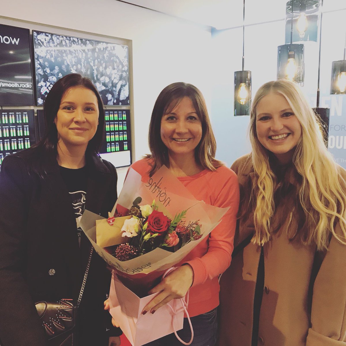 Thanks for having us <a href="/CapitalManc/">Capital Manchester</a> <a href="/CapitalRach/">Rachel Burke-Davies</a>! We hope you like your beautiful bouquet from the <a href="/NorthernFlower1/">Northern Flower</a> pop up in <a href="/Selfridges/">Selfridges</a> @intuTrafford - In store until the 14th Feb! 🌻
