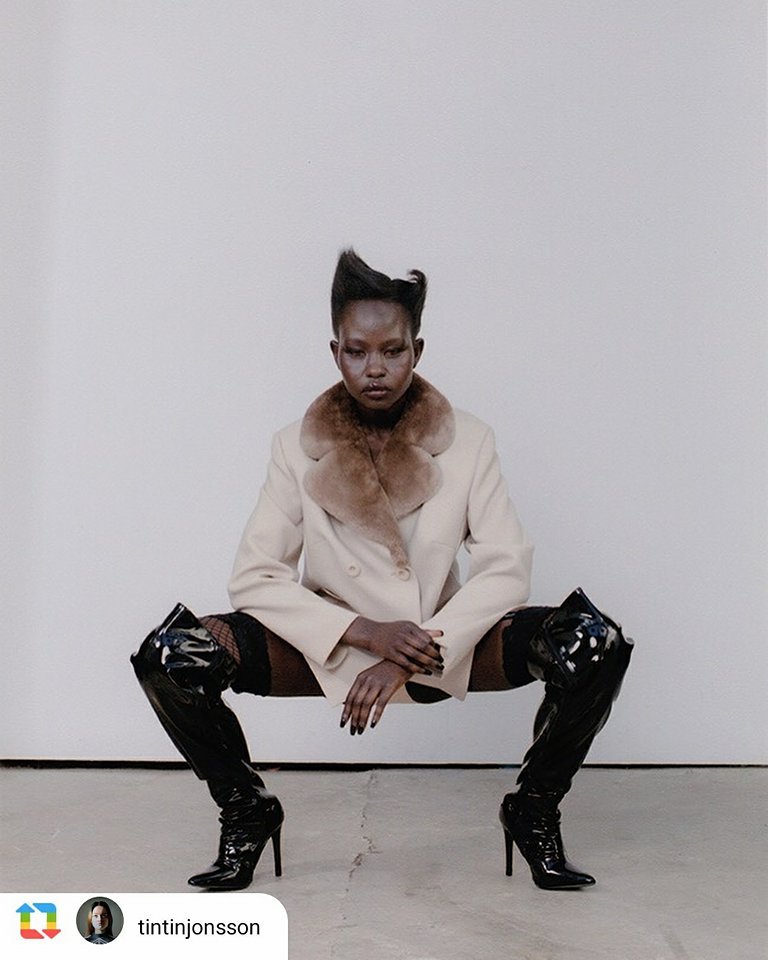 Huddle Studios (@huddlestudios) on Twitter photo #Repost Tintin Jonsson at <a href="/HuddleStudios/">Huddle Studios</a>!
------------------
Story for Teeth Magazine
Styling by Daniel Hemsworth
Mua Abbie Nourse
Hair by Delphine Bonnet
Photography Tintin Jonsson
Model Aweng at Nevs Models
#photography #studio #london #Repost Tintin Jonsson at <a href="/HuddleStudios/">Huddle Studios</a>!
------------------
Story for Teeth Magazine
Styling by Daniel Hemsworth
Mua Abbie Nourse
Hair by Delphine Bonnet
Photography Tintin Jonsson
Model Aweng at Nevs Models
#photography #studio #london