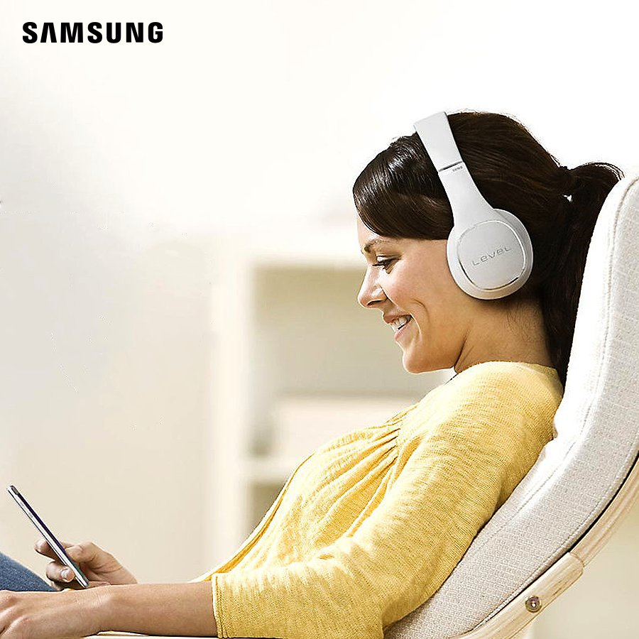 SamsungLV's tweet image. Samsung #LevelOn bezvadu austiņām ir ne tikai izcilas kvalitātes skaņa, bet arī nevainojams dizains. Turklāt tagad arī atlaide: shopsamsung.lv/audio-video/le….