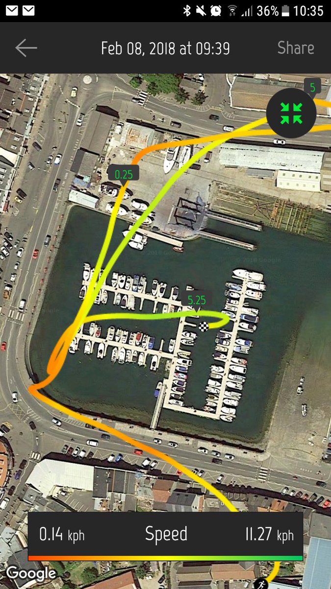 JessBrehaut's tweet photo. #jogwalk #runonwater think I need a better app 🤔 https://t.co/csmyIvYl9v