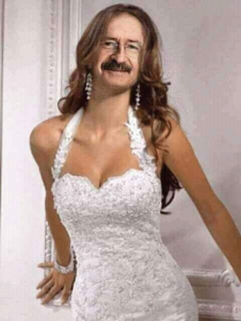 Fistanlı KeMAL Reis 300 koyun veriyor köyüne dönenlere İstersen faydalan bu fırsattan. Gerçi sen 300 koyunla gider 3 koyunla geri dönersin😂😂