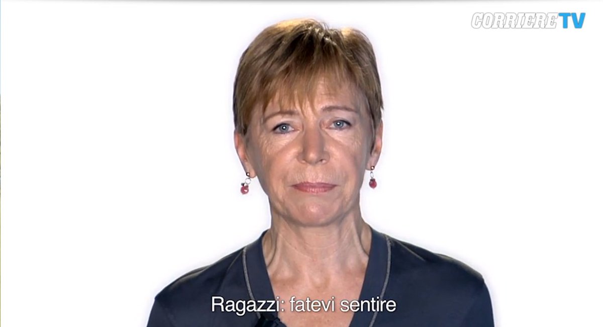 rscano's tweet photo. a @DataroomCorsera , @m_gabanelli parla del lavoro del futuro e del caso #isiamed dicendo: fatevi sentire. #trasparenza #competenze #modellodigitaleitaliano https://t.co/Pa4s7qMn6L
