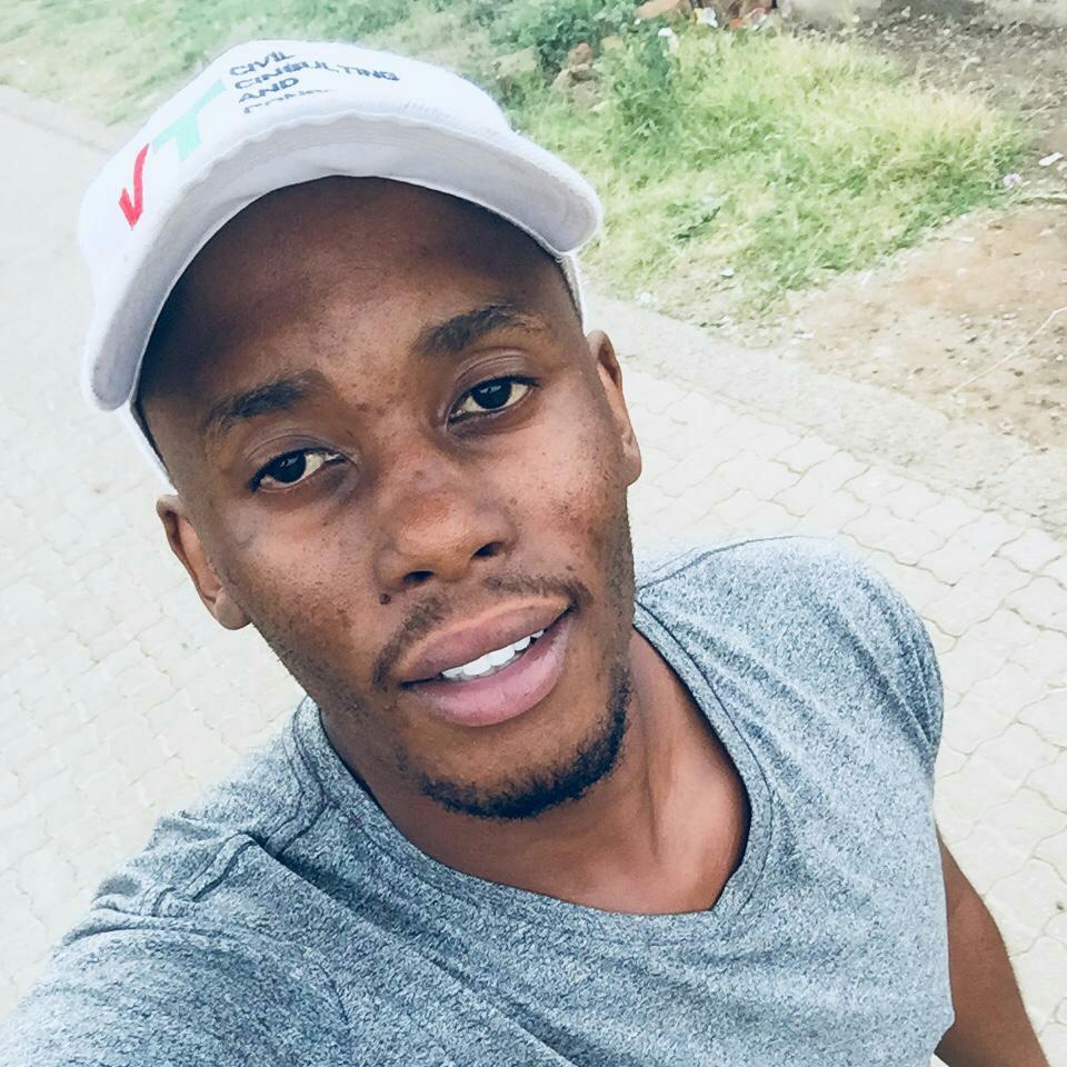 Mxolisi_54's tweet photo. #NewProfilePic https://t.co/v4rwGJedF5