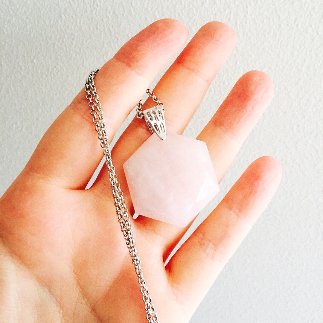Rose quartz faceted geometric pendant necklace
 #etsy #necklace #rosequartz #etsymnt etsy.me/2nTtDVx