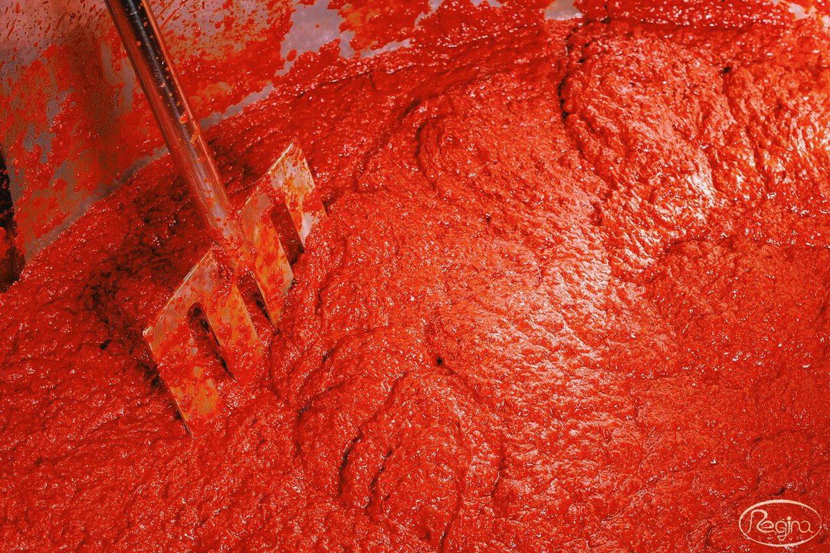 Nuestra salsa, lista para ser envasada y distribuida a nuestros puntos de venta 🌶🚚... <a href="/sparlapalma/">SPAR La Palma</a> #lapalma #mojosregina #canarias #gastronomia #mojorojo