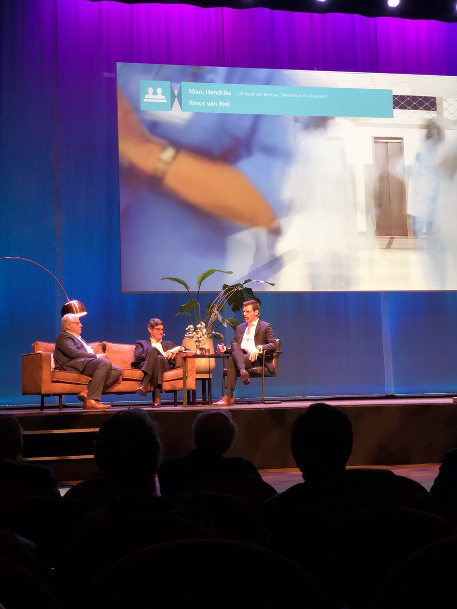 Op het <a href="/Performation/">Performation</a> event goede gesprekken met ziekenhuizen over uit financieel zwaar weer te komen maar ook over er uit te blijven #pe2018 #zinnigezorg