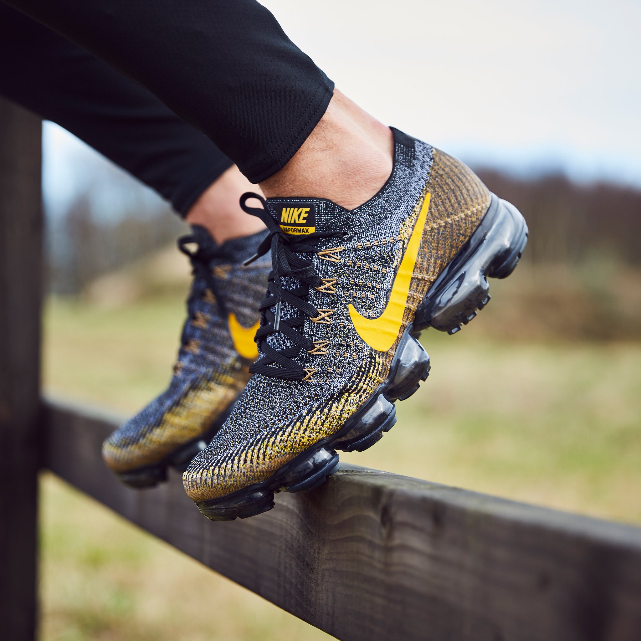 Air vapormax flyknit black/ mineral gold-dark grey sale