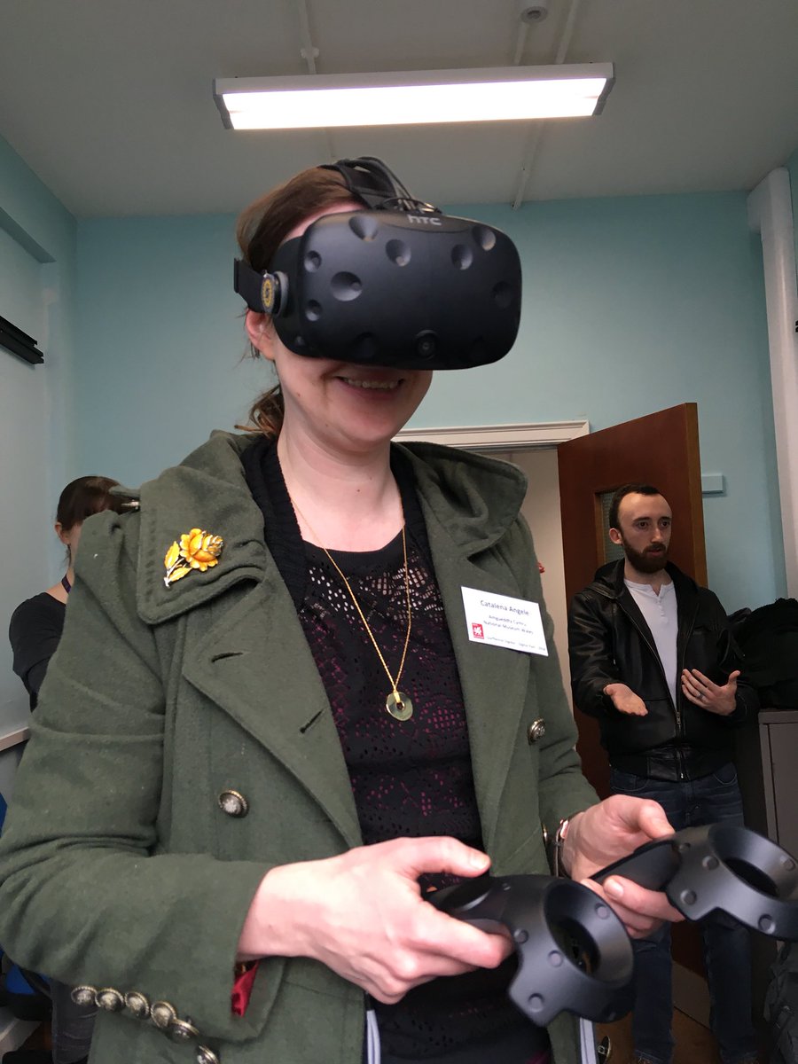 RomanCaerleon's tweet photo. Great tour of the robotic and VR labs today at #digitalpast2018 https://t.co/7Mnvwz8Bx7