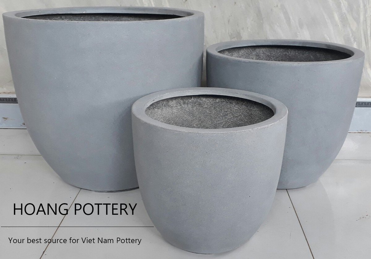HoangPottery's tweet photo. And a #basic #poly #round #set. βοΈπ±βοΈβ¨
#vietnam #pottery #pot #planter #flowerpot #basicshape #basicpot #polyplanter #garden #modern #gray #graypot #grayplanter #roundpot #roundplanter #handmade #decor #decoration #gardenpot #gardenplanter #exteriordesign #interiordesign https://t.co/Ol1Gr0xjVv