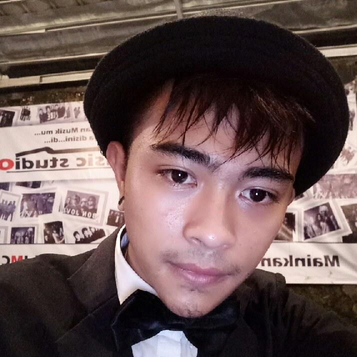 ayo pergi bersamaku on #BIGOLIVE bigo.tv/sid/2124276412…